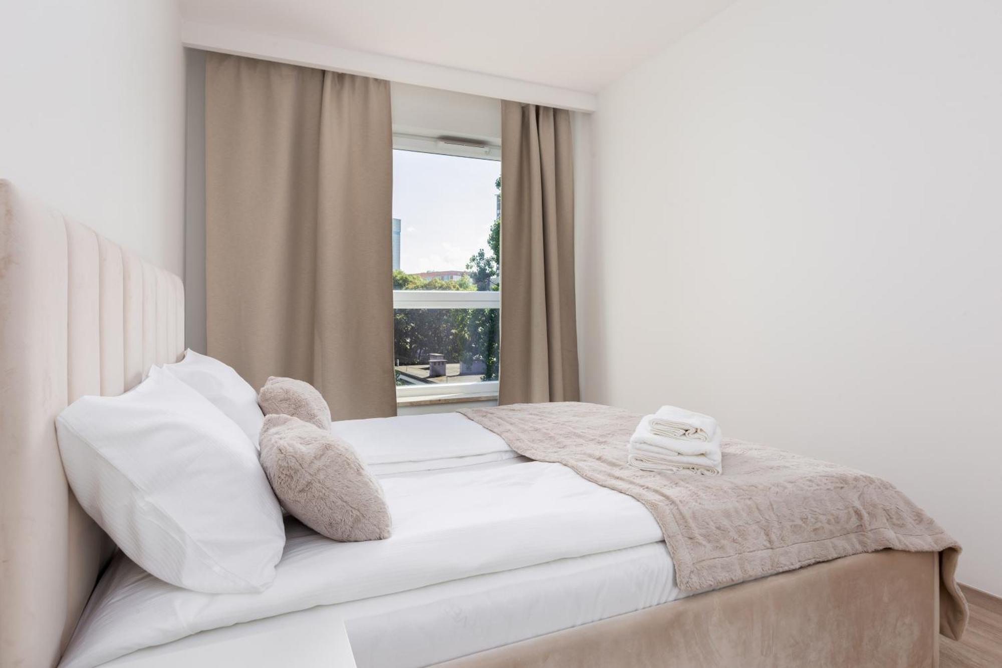 Walowa Chic Apartment Гданск Екстериор снимка